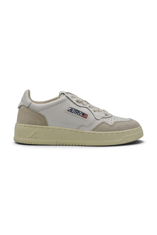 Autry Medalist Leather Low White Beige Suede (Women's)